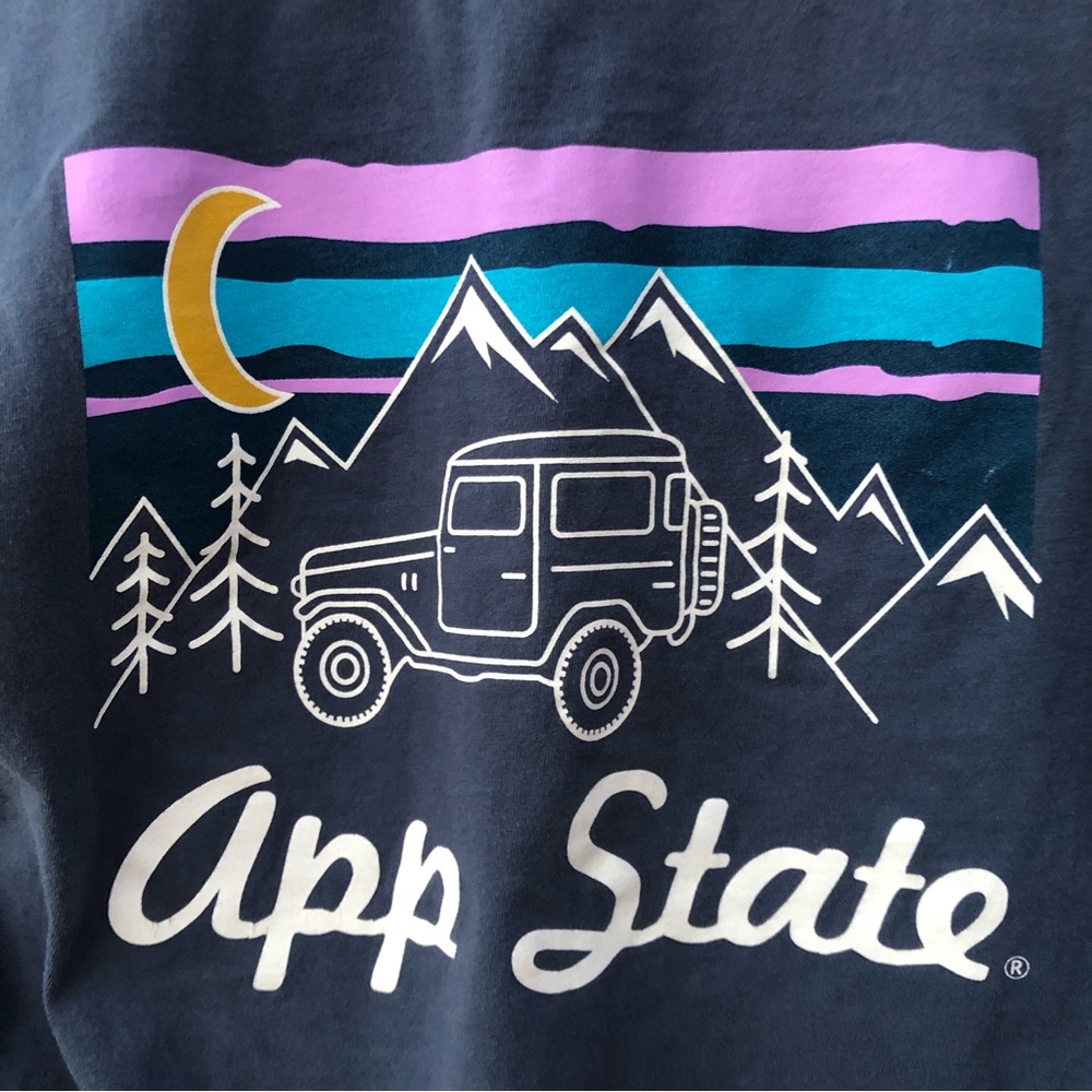 App State Graphic Tee Shirt Size Small Camper Mountaineers